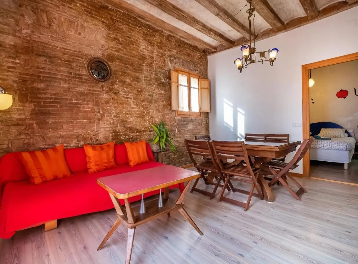 Apartamentos El Pintor Barcelona Spain