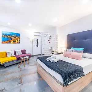  Apartment Estudio 10 Junto A La Campana Alameda Setas Spain
